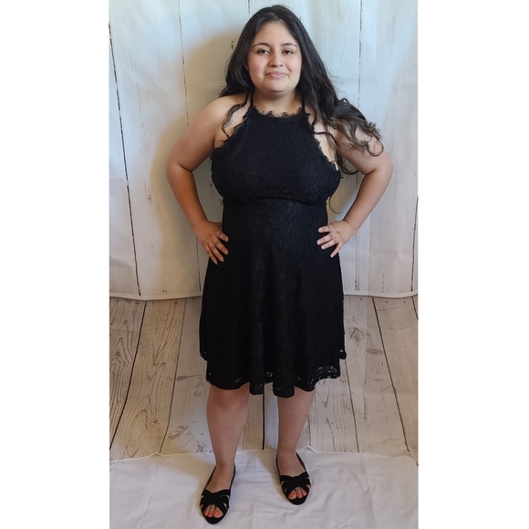 Aaron & amber black lace halter mini dress strappy back size large new prom - Picture 6 of 7